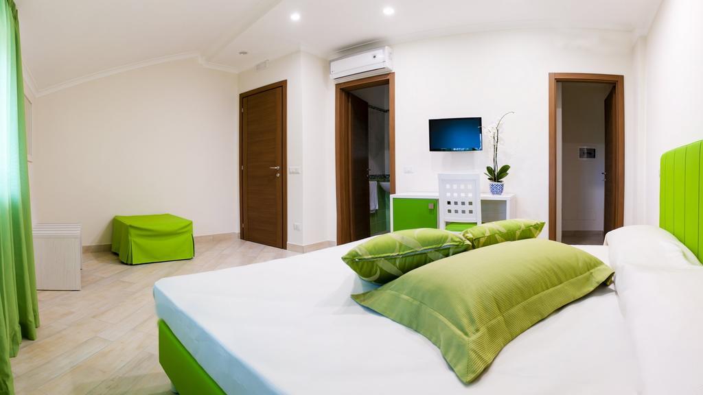 Back To Sorrento Bed & Breakfast Sant'Agnello Ruang foto